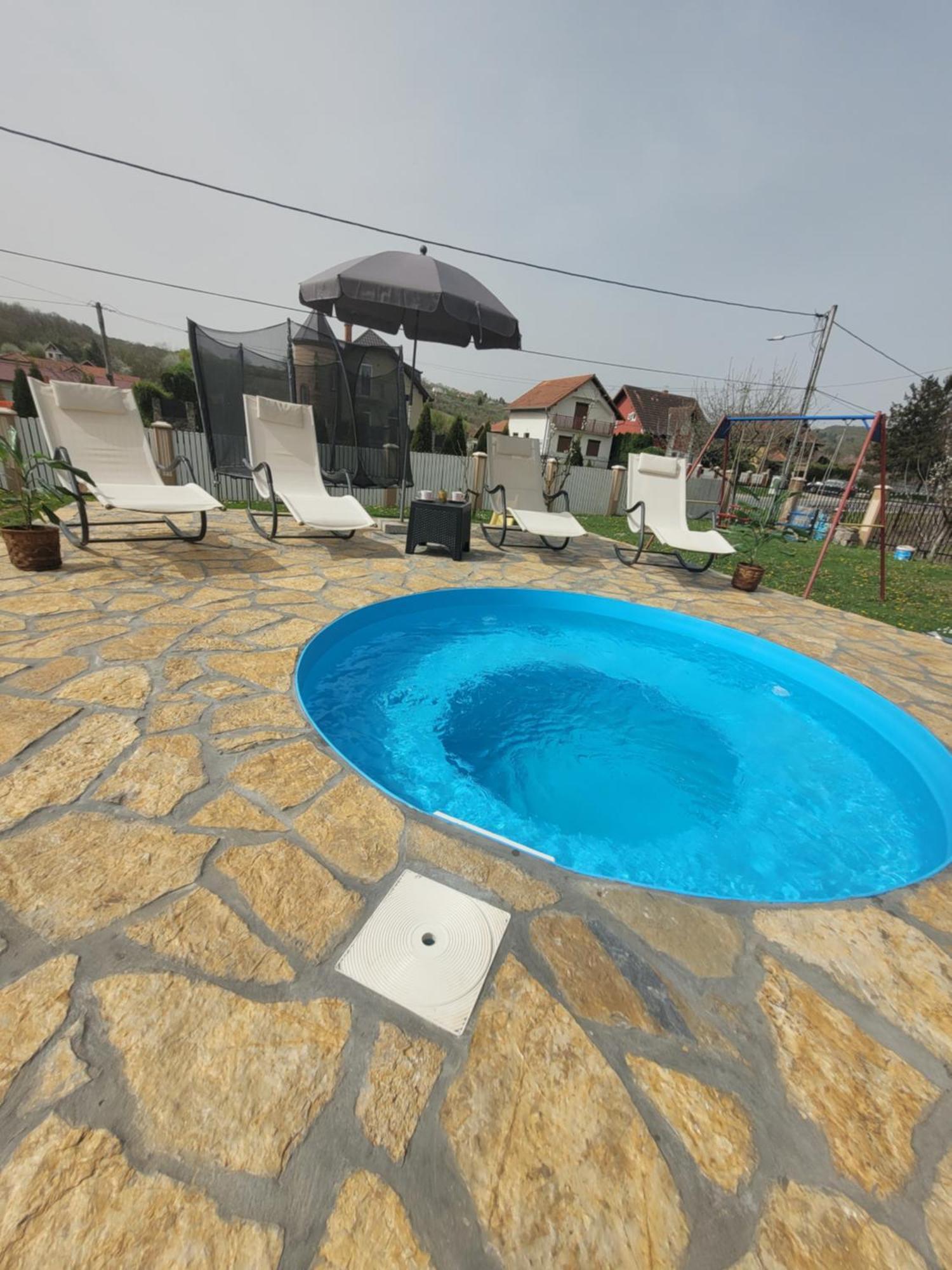 Apartmani Apolon Rednek Kültér fotó