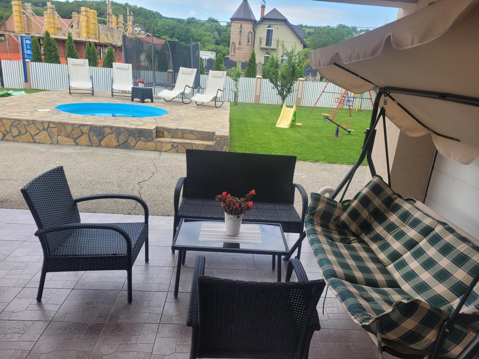 Apartmani Apolon Rednek Kültér fotó
