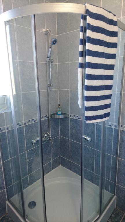 Apartmani Apolon Rednek Kültér fotó